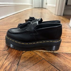 Platform Dr. Marten Loafers